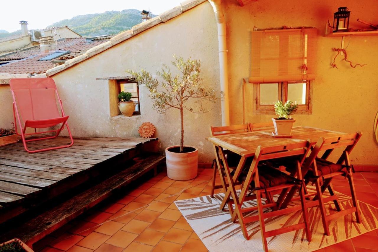 La Terrasse D'Olea, Au Coeur Du Village Buis-les-Baronnies Kültér fotó